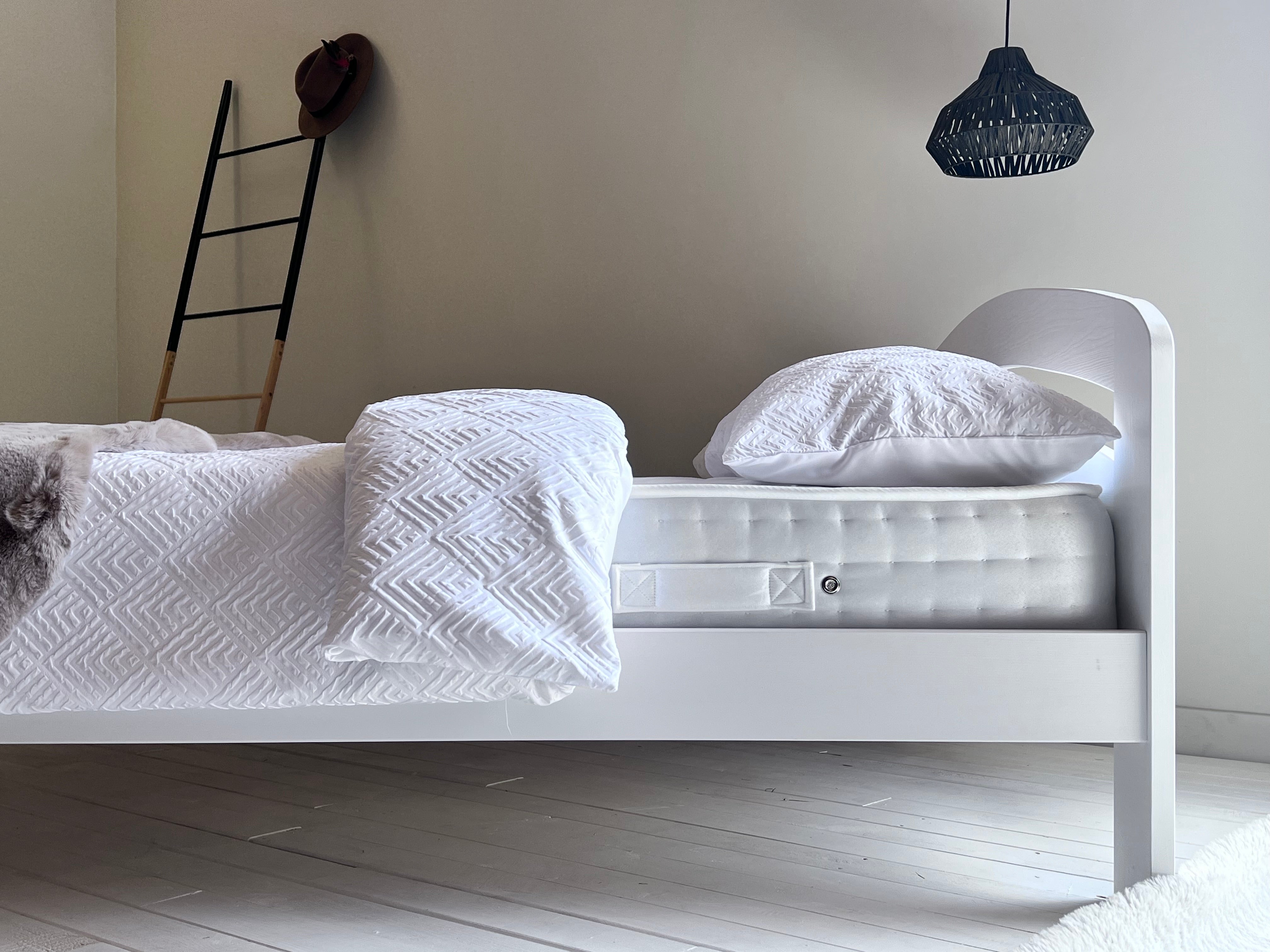 Nodax wooden bedframes, F10 Dala, white finish, rounded headboard and footboard